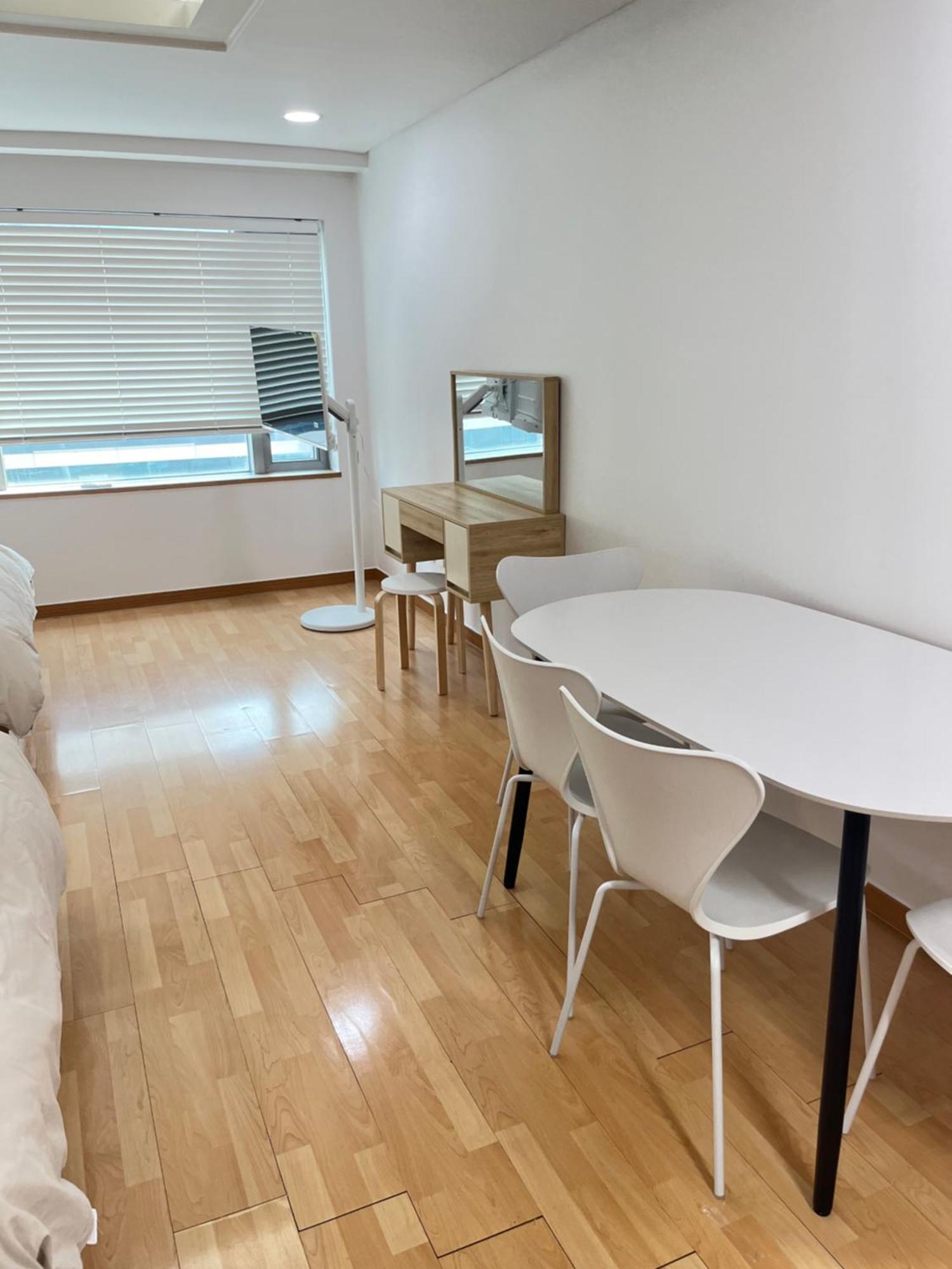 アパート Cozy Connected To Hongdae Entrance Station ソウル特別市